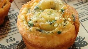 Petits Pains Italiens A L Ail Persil Et Parmesan Toutes Recettes Pain Italien Petit Pain Alimentation