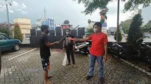 Rumah sakit jiwa ini terbilang menakutkan karena, pernah terjadi pertumpahan darah seperti prajurit perang sipil yang dibunuh di halaman rumah sakit. Rhk3bz6mcolewm