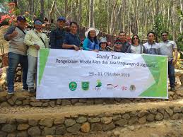 Hal ini menyangkut kewajiban hukum dari pengelola tempat wisata untuk menyelenggarakan pariwisata yang aman bagi wisatawan. Berita