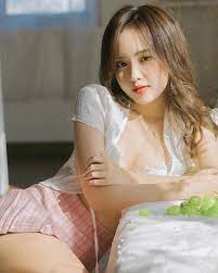 Lê bảo bình cho biết, anh sẽ trung thành với dòng nhạc ballad sở trường vì phù hợp với chất giọng và chính dòng nhạc này đã giúp anh đến gần với khán giả. Hot Girl Le PhÆ°Æ¡ng Anh La Ai