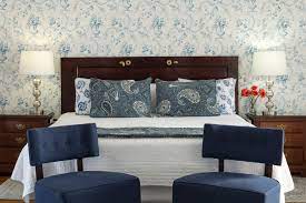 No angels or family pictures september 19, 2014 / 0 comments / in bedroom, common feng shui mistakes,. How To Use Feng Shui In Your Family S Home Parents