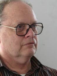 Eduardo Schmidt ofrece Conferencias