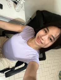 Hanep ka din sa description sa sarile mo pero mag comment baboy ha ha ayos  ka