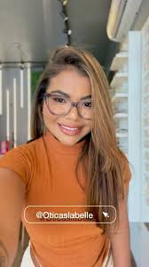 ✨ O toque final que transforma o look! ✨, O óculos vai muito além da sua  função — ele é um acessório poderoso, cheio de estilo e personalidade. Seja  com armações modernas, clássicas ou ousadas, ele dá ...