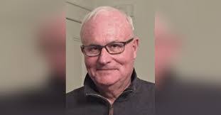 Lisa Mciver's Instagram, Twitter & Facebook