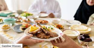Lalu, seperti apa makanan sehat saat berbuka puasa? Kerap Makan Makanan Bergoreng Ini Kesan Buruk Berbuka Puasa Dengan Makanan Bergoreng