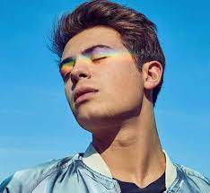 And stanton, timothy and fenty, ian g. Benji E Fede Federico Rossi Bevevo Piu Del Dovuto