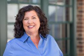 Wizards of the Coast taps former Microsoft and Amazon leader ...