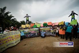 Ini dia 10 macam makanan khas malaysia yang tidak boleh anda lewatkan saat berkunjung ke sana, mulai dari nasi lemak hingga air batu campur. Kerajaan Selangor Digesa Tarik Balik Pajakan Tanah Ladang Tennamaram Malaysiapost