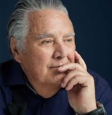 S'IMPLIQUER PROCURE DU SUCCÈS