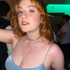 Nora Larsen (@nlarsen9)