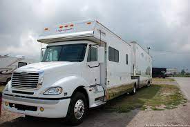 Our fast response heavy towing operators are. See Why Heavy Duty Trucks Are Best For Rv Towing With A 5th Wheel Trailer The Rving Guide