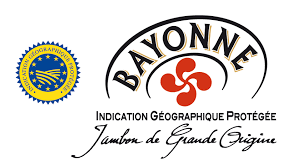 Nous fabriquons deux types de jambon, le jambon ibaïama affiné 20 mois et le jambon de bayonne igp affiné 12 mois. La Maison Du Jambon De Bayonne Vente De Jambon Cru Et Entier