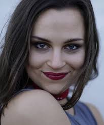 My Boyfriend Broke Up With Me Because I Was a «Nerd» and He Got What He  Deserved