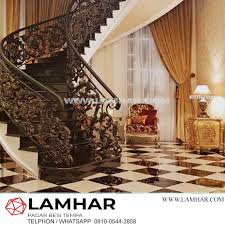 Venus menjual pagar besi pagar untuk rumah minimalis dan pagar besi tempa/ klasik adalah trend saat ini, dengan model dan design yang dapat tentukan model teralis, apakah model tempa atau model minimalis. Tukang Railing Tangga Klasik Besi Tempa Tukang Teralis Pagar Besi Tempa