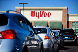 Hy Vee Will Open In Plymouth This Fall Taking A Spot That Was A Cub Foods Star Tribune