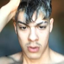 Listen to Leon Cordero