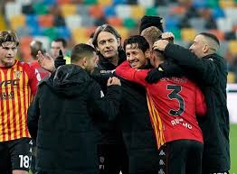 Benevento, club en el que juega el atacante de la selección peruana gianluca lapadula, tuvo una terrible temporada en la serie a y terminó descendiendo este martes. Lapadula Estuvo En El Triunfo Del Benevento Pero Sigue Sin Anotar Hace 9 Partidos Noticias Agencia Peruana De Noticias Andina