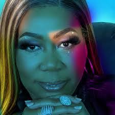 Angela Mcbroom's Instagram, Twitter & Facebook