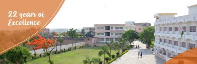 Skiet has been a pioneer in offering quality education to the students which not only aims to provide theoretical classes but also tries to groom the personality of the students which helps in students future professional career. Skiet Engineering And Management College Kurukshetra Haryana