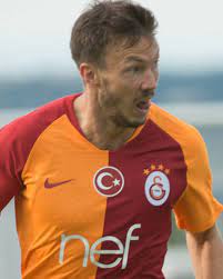 Pl clubs' fans asked if they are happy with their current owners and want them to remain. Martin Linnes
