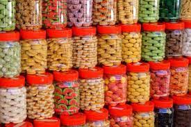Sebelum guna bekas atau balang tersebut, tolong keringkan terlebih dahulu ya jika anda sudah mencucinya. 7 Tips Mudah Agar Kuih Raya Tahan Lama Tidak Mudah Lemau