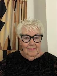 QVC should include perfume samples with purchases