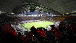 Pagesbusinessessports & recreationsports leaguegefällt mir ,weil ich eintracht frankfurt fan bin. Eintracht Frankfurt Die Besten Choreographien Der Sge Fans