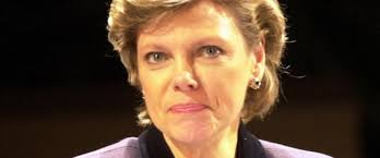 Legendary journalist and political commentator Cokie Roberts dies at 75