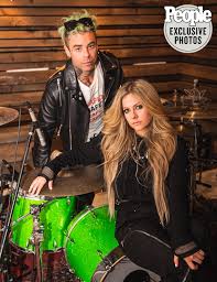 As of 2021, avril lavigne's net worth is $70 million. Avril Lavigne Had An Immediate Connection With Boyfriend Mod Sun People Com