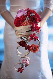 Aug 19, 2020 · the prim and proper blooms usually donned by summer brides become a little more wild and rustic looking as fall wedding bouquets. Wedluxe Magazine Alternative Wedding Bouquet Red Bouquet Wedding Modern Wedding Bouquets