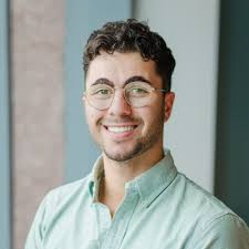 Honored & excited to share that yesterday I was recognized as the Top  Performing Sales Manager in Q1 for Gartner America's MSE Channel! Although  my name is being highlighted