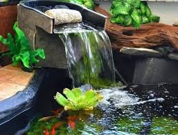 Penggunaan decking kayu pada sekitar kolam dapat. 17 Inspirasi Kolam Ikan Depan Rumah Mau Kolam Minimalis Atau Desain Jepang Rumah123 Com