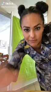 Randi Franklin's Instagram, Twitter & Facebook