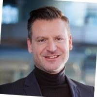 Gavin Hartley's Instagram, Twitter & Facebook