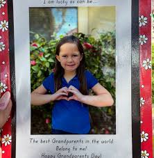 GRANDPARENTS DAY 2025 With my Ritchie babies who are growing up! Today was  Bella's 1st Grandparents day. After her presentation we visited her  classroom then went to a book fair. After that,