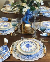 Cris Sigmaringa On Instagram Bom Dia Fim De Semana Chegando Com A Nossa Colecao Passaros Cheia De Novidades Lind Table Settings Table Decorations Decor