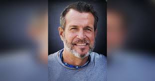 Obituary information for Daniel Roy Hiller