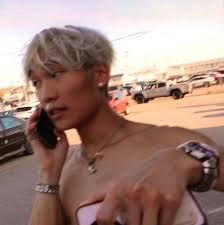 Howdyy! My name is Jiyu and I'm from Needham, Massachusetts. I already  posted, but had some more recent photos so this is a reupload. That being  said, I've officially committed to attending