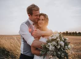 We did not find results for: Lisa Mathis Scheunenhochzeit In Der Brennerei Bimberg In Iserlohn