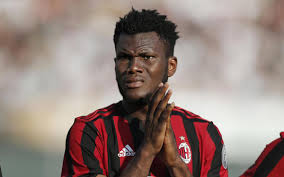 Franck kessie's second half penalty gave ac milan the three points against spal but it wasn't enough to secure qualification for the champions league. Ac Milan In Danger Of Losing Franck Kessie Due To Ffp Regulations With Chelsea Spurs After Him The Ac Milan Offside