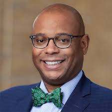 Robert Berntsen's Instagram, Twitter & Facebook