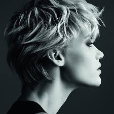 Coiffure blonde carre, coiffure rapide cheveux mi long, coiffure carre plongeant, coiffure simple et rapide coupe mi,courte femme 2015 bob ombré, cheveux ondulés. 1001 Coupes Et Coiffures Tendances Cheveux Courts Mi Longs Ou Longs