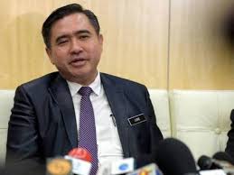 Membantu pendaftaran lebih daripada 3000 pemandu grab baru. Pemandu Grab Diberi 3 Bulan Patuhi Syarat Operasi