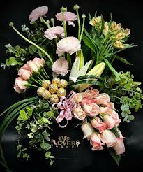 Love the list of edible. Flowers Basket Send Flowers Like You Mean It