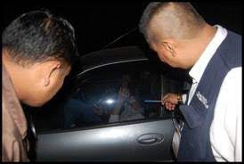 Check spelling or type a new query. Siapa Ahli Politik Beromen Dalam Kereta Pulak Pena Kusisip Blog