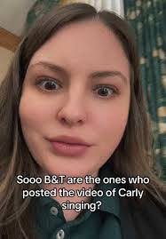 Carley Wells's Instagram, Twitter & Facebook