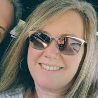 Jennifer Hruby's Instagram, Twitter & Facebook