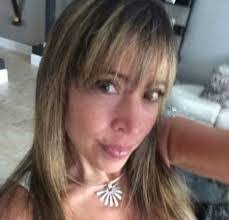 Gena Ross's Instagram, Twitter & Facebook