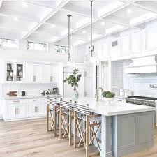 Add New Life To Your Home With This New Year S Resolution House Full Of Summer Coastal Home Lifestyle In 2020 Kitchen Style Kitchen Design Trends Kitchen Renovation